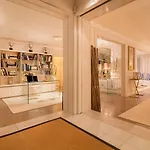 Penthouse Mey's Place Apartman *