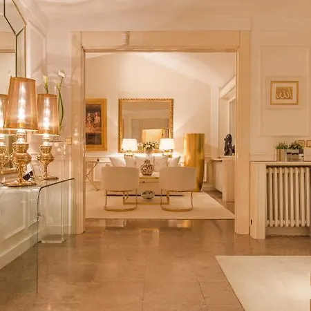 Penthouse Mey's Place شقة