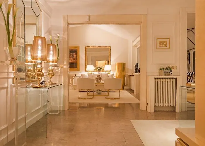 Penthouse Mey's Place شقة