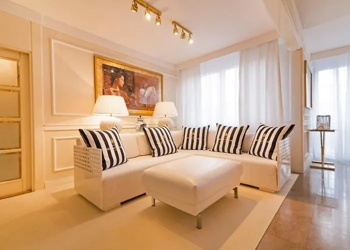 Penthouse Mey's Place شقة